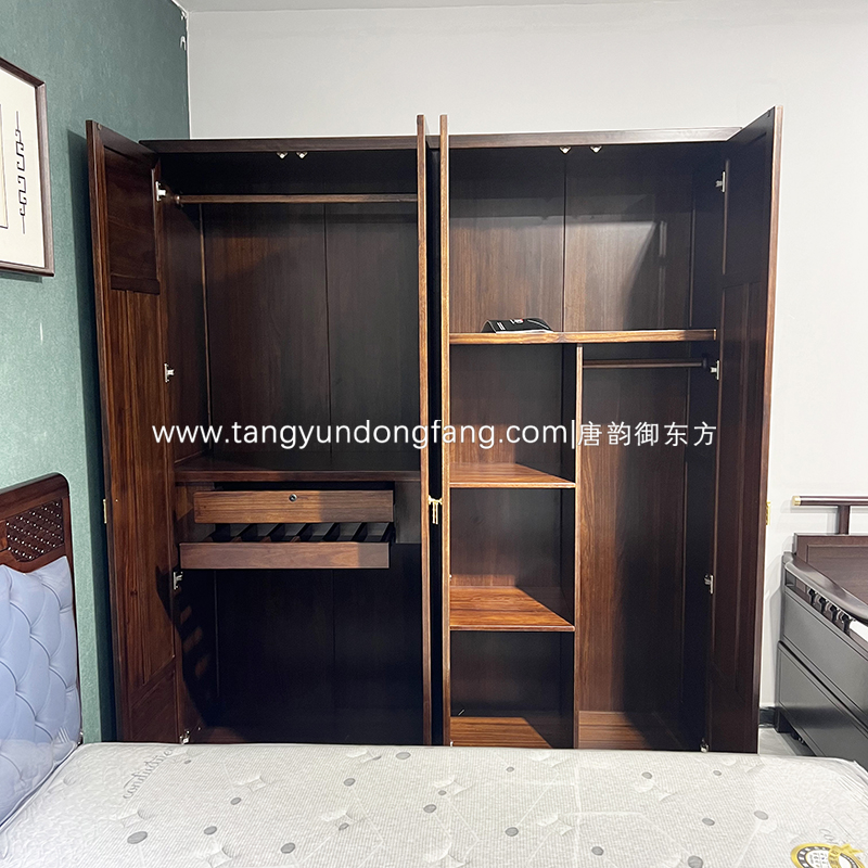 新中式乌金木衣柜